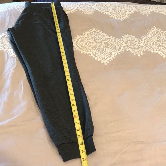 🎁Victoria’s Secret Sport Pants - Picture 11 of 13